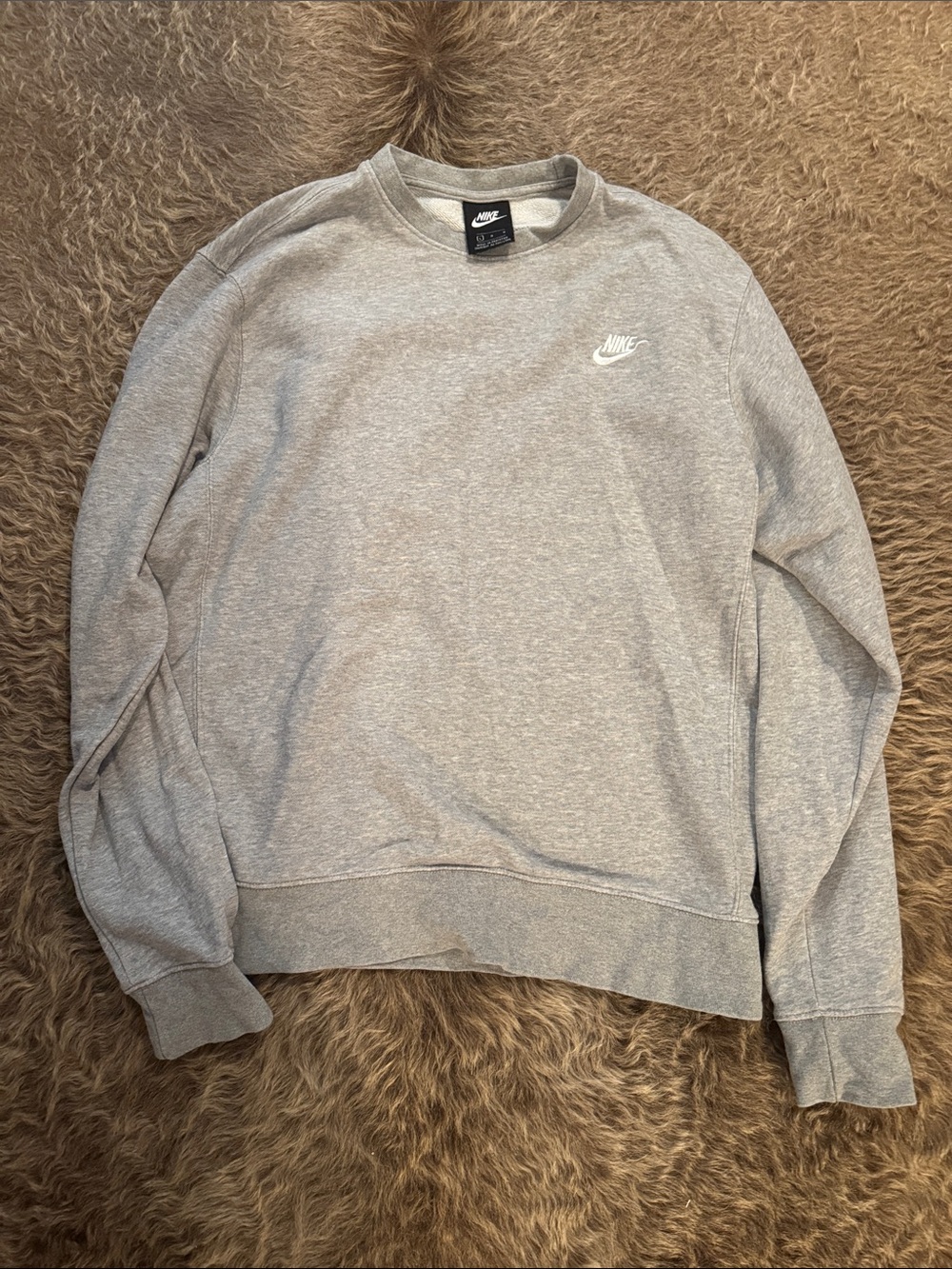 Nike Light Gray Crewneck Sweatshirt with White Logo